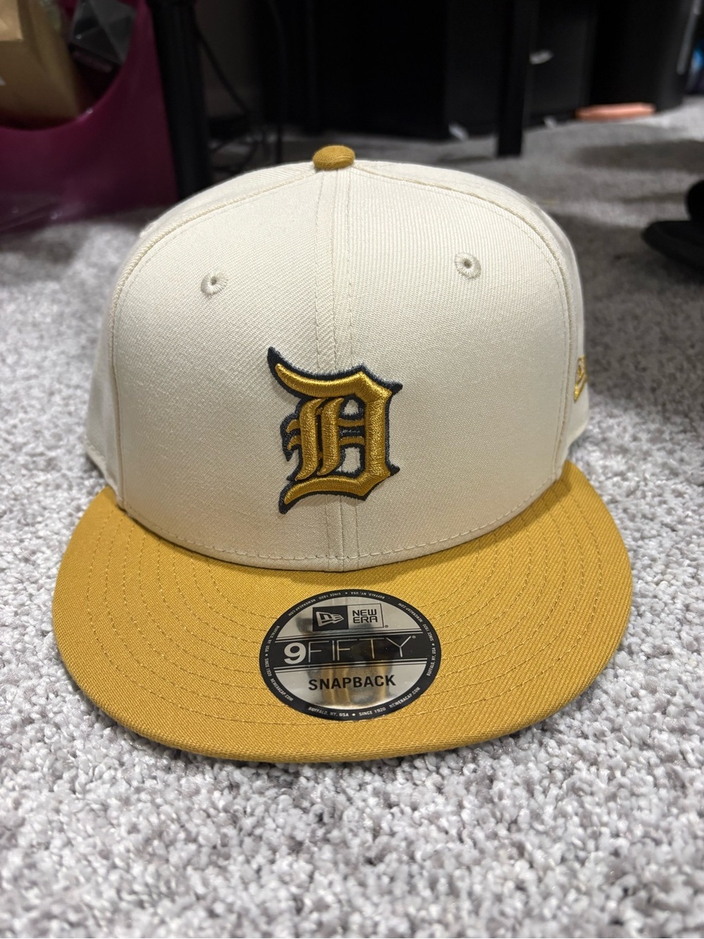 New Era Detroit D Logo Two-Tone Snapback Hat in Cream and Gold